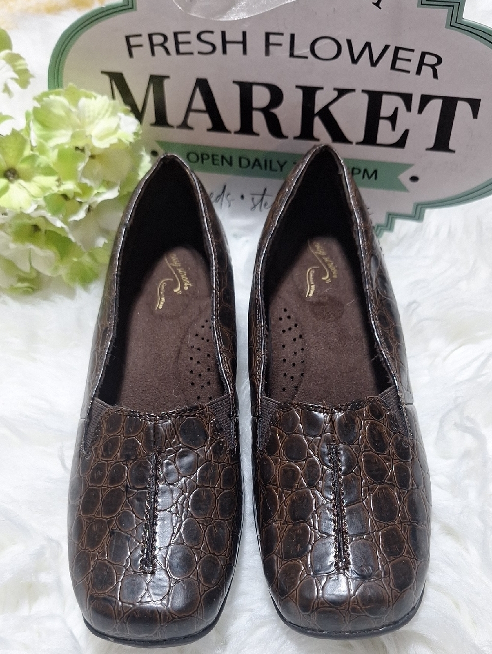 easy street Brown Croc-Embossed Slip-On Flats